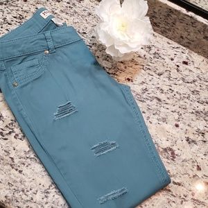 Blue Mudd distressed pants